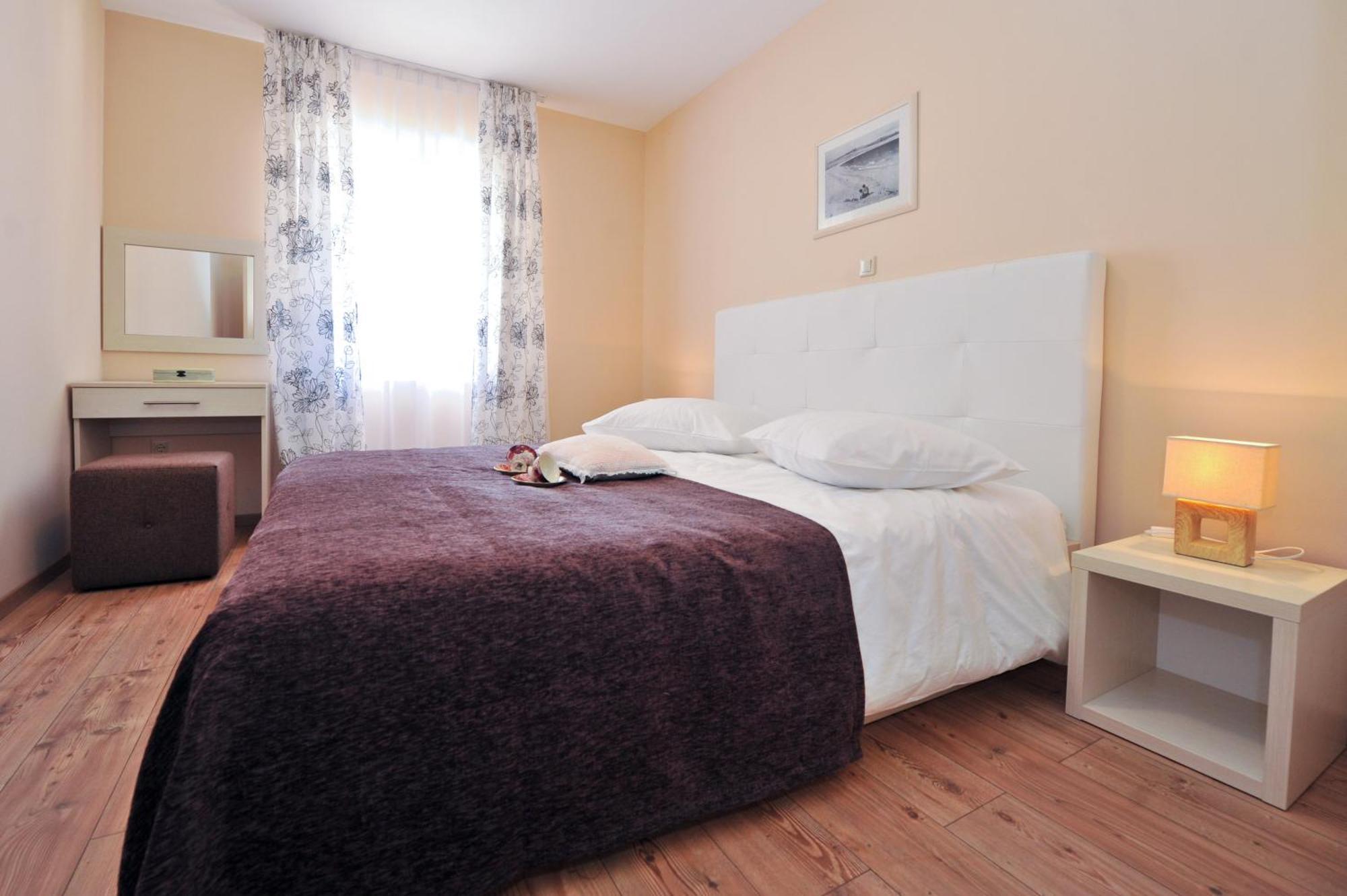 Lastura Aparthotel & Mobile Homes Novalja Szoba fotó
