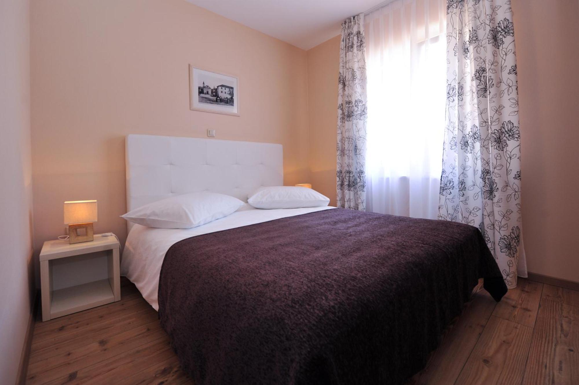 Lastura Aparthotel & Mobile Homes Novalja Szoba fotó